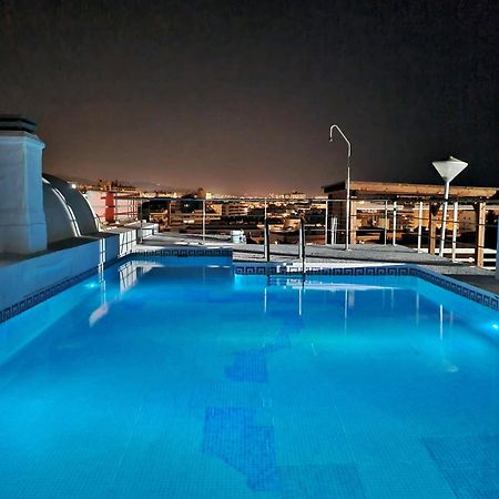 Penthouse With Private Pool, Hot Tub Jacuzzi With Sea Views And Chill-Out Zone, Close To The Sea マルベーリャ エクステリア 写真