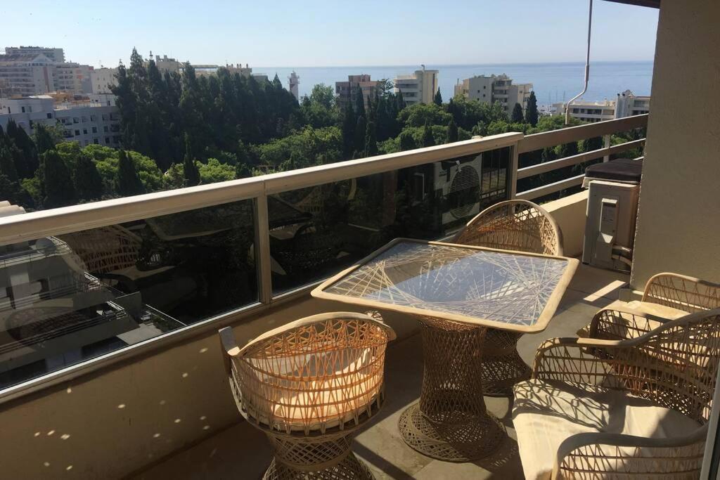 Penthouse With Private Pool, Hot Tub Jacuzzi With Sea Views And Chill-Out Zone, Close To The Sea マルベーリャ エクステリア 写真