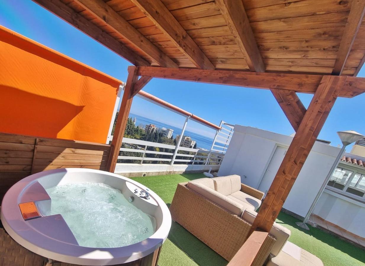 Penthouse With Private Pool, Hot Tub Jacuzzi With Sea Views And Chill-Out Zone, Close To The Sea マルベーリャ エクステリア 写真