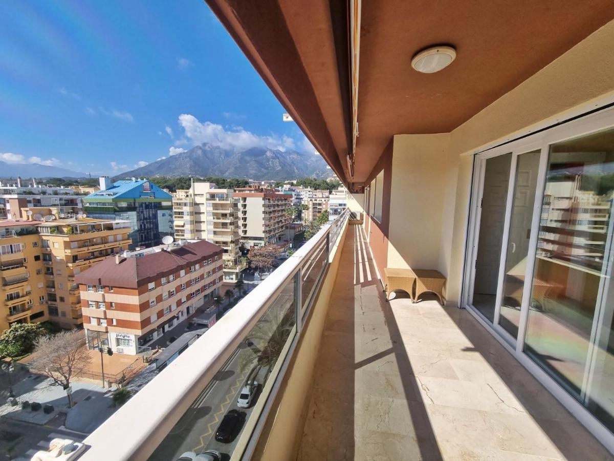 Penthouse With Private Pool, Hot Tub Jacuzzi With Sea Views And Chill-Out Zone, Close To The Sea マルベーリャ エクステリア 写真